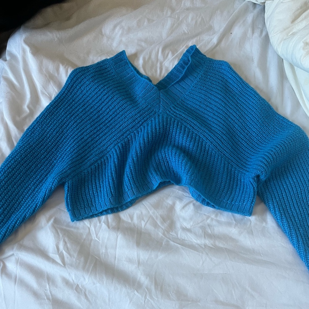 Royal blue cropped sweater, size 4